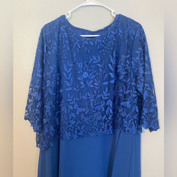 Women’s Blue Flowy Sheer Floral Top Dress Size 2X - Picture 2 of 4
